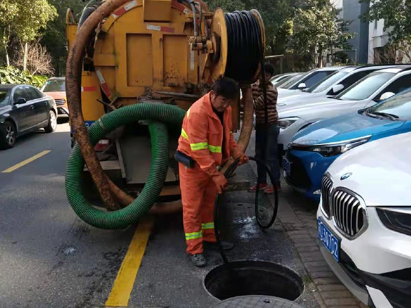 金东排污管道清淤